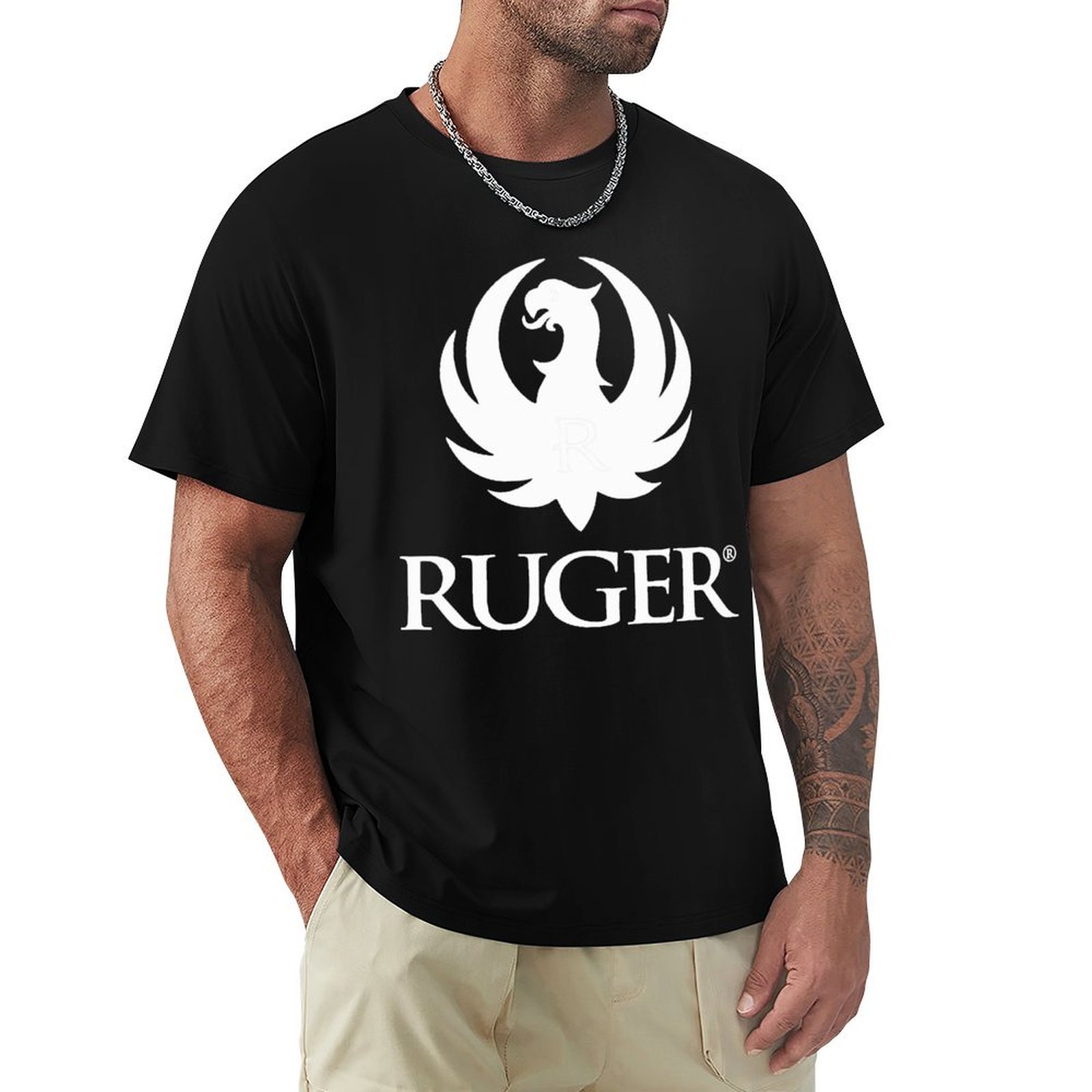 Camiseta com o logotipo da R.u - R/Anime Merchandise avaliação e preço